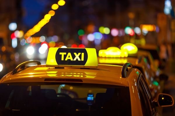 Shirdi to Mumbai Taxi